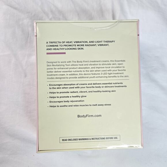 BODY FIRM ESSENTIALS SKIN Revitalizing Tool Heat Red Light Therapy $80 Sealed - Picture 3 of 4
